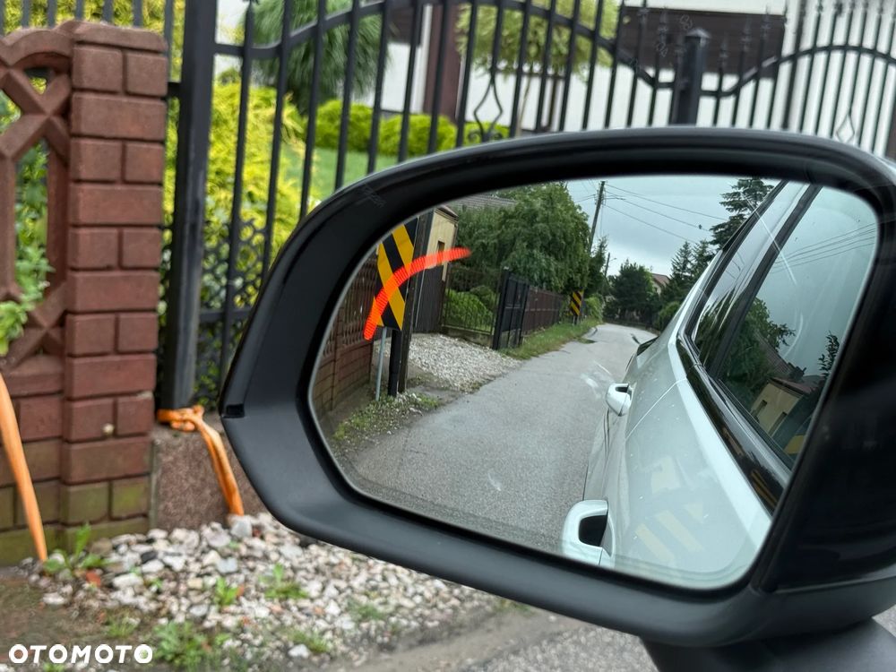 Volvo XC 40 T5 AWD R-Design - 30