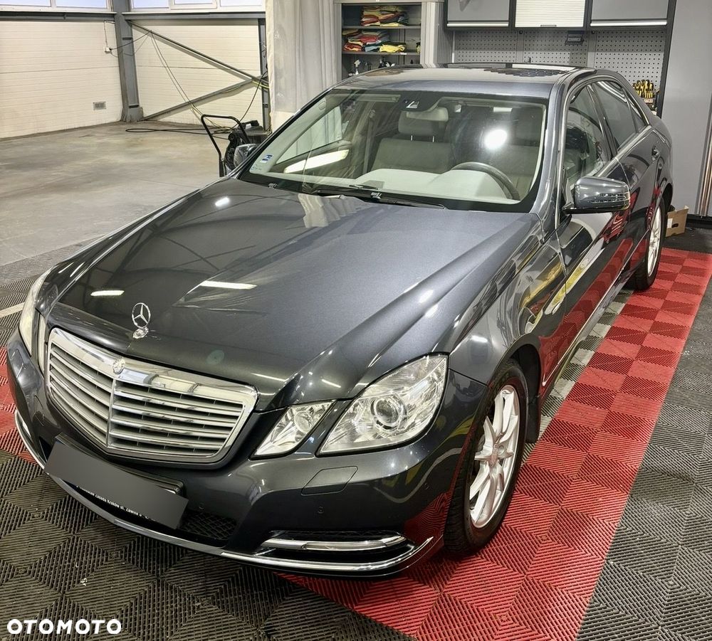 Mercedes-Benz Klasa E 350 CDI 4-Matic BlueEff Avantgarde - 1