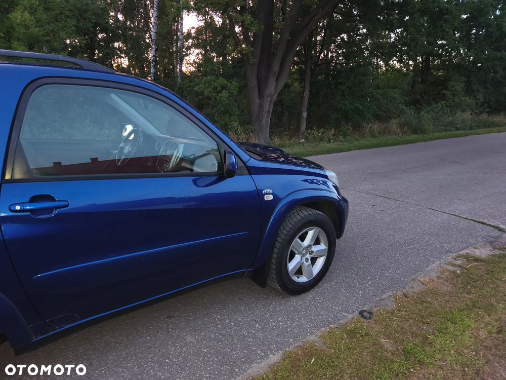 Toyota RAV4 2.0 D-4D Sol - 8
