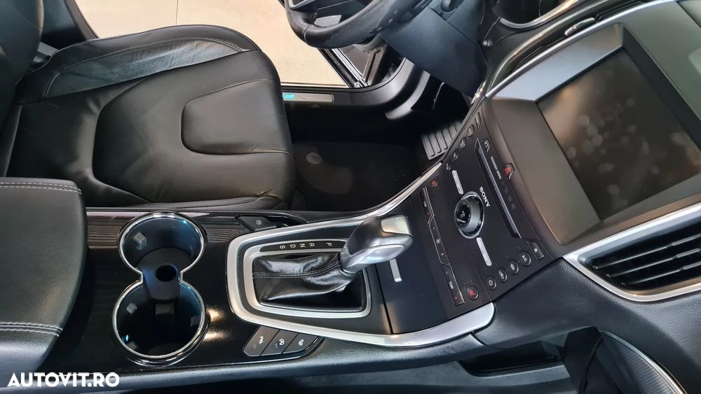 Ford Edge 2.0 TDCi Bi-Turbo 4x4 Titanium - 20