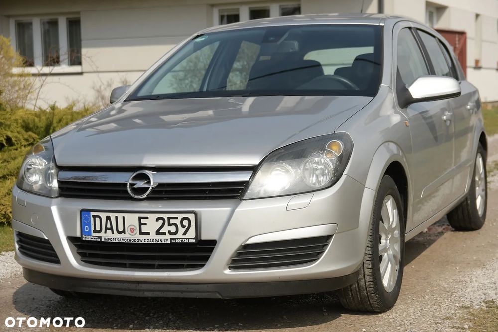 Opel Astra - 1