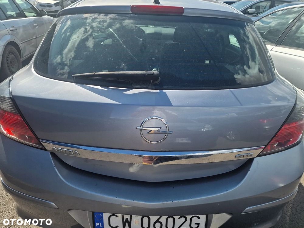 Opel Astra Gtc 2005 r 1.6 benzyna 77KW całe na części - 2