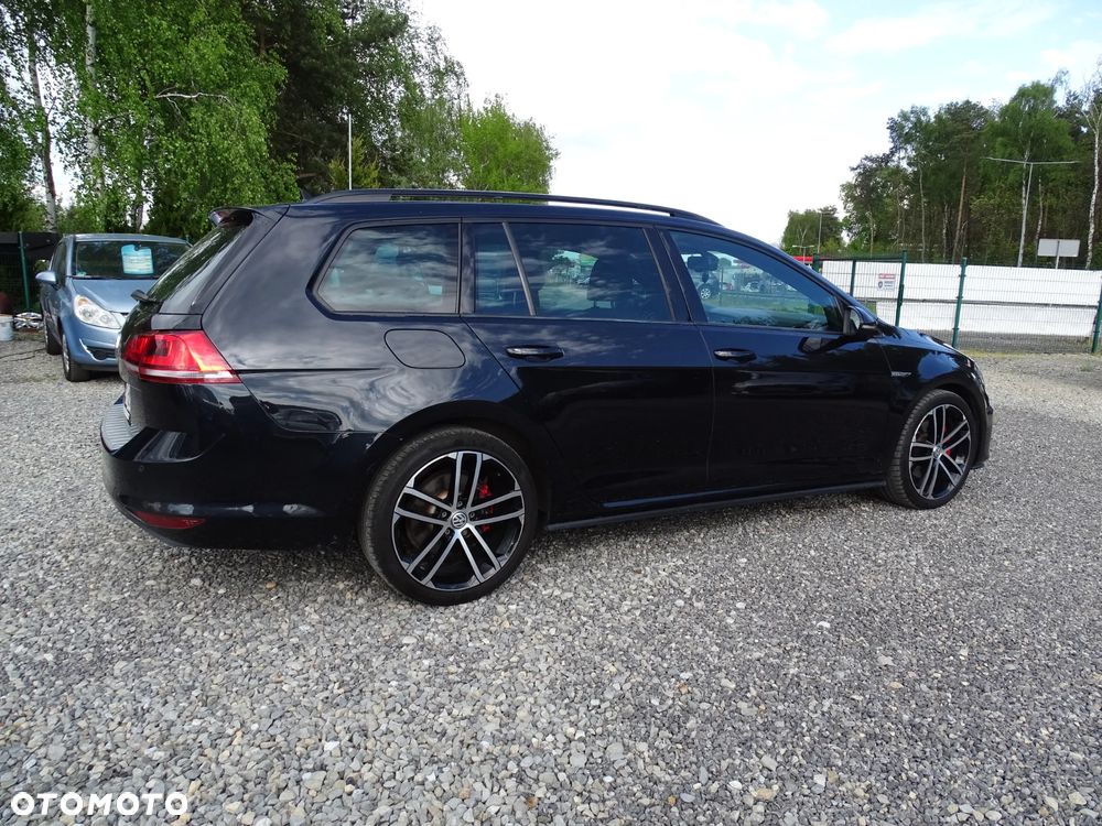 Volkswagen Golf 2.0 TDI BMT GTD - 14