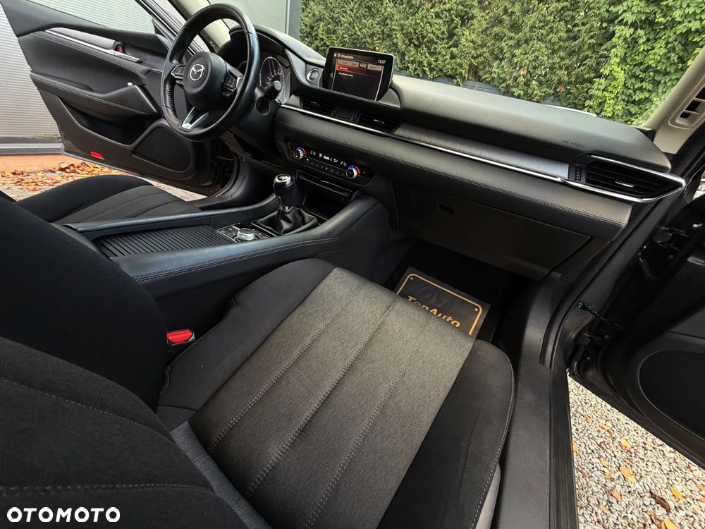 Mazda 6 - 15
