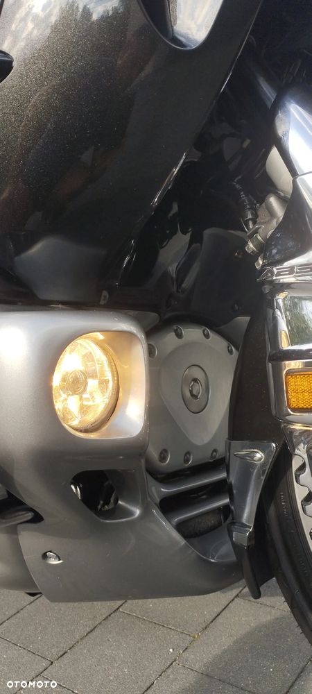 Honda GL - 24