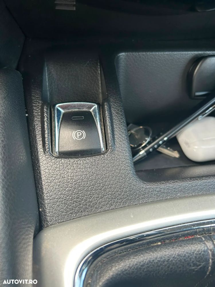 Nissan Qashqai 1.2 DIG-T Start/Stop N-Connecta - 6
