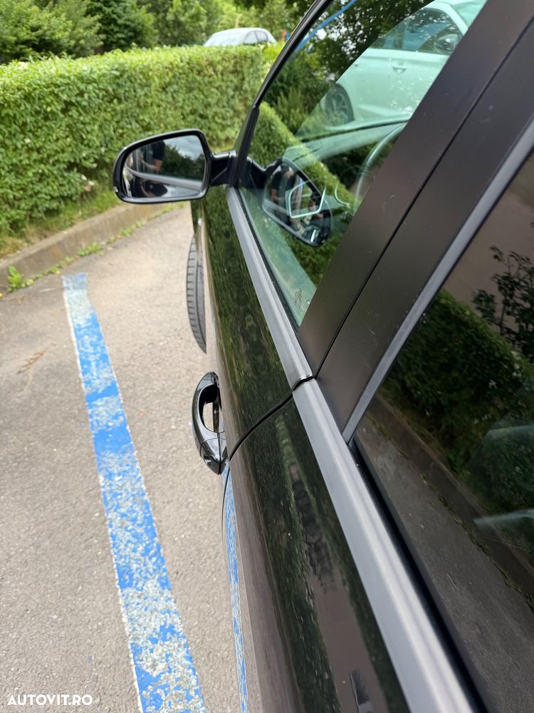 Audi A4 Avant 2.0 TDI Multitronic - 11