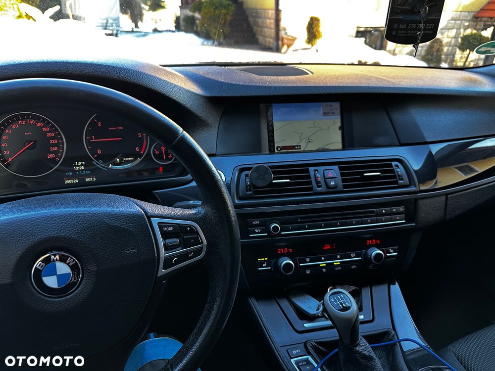BMW Seria 5 520d - 16