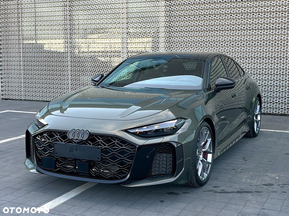 Audi RS5 Limousine - 11