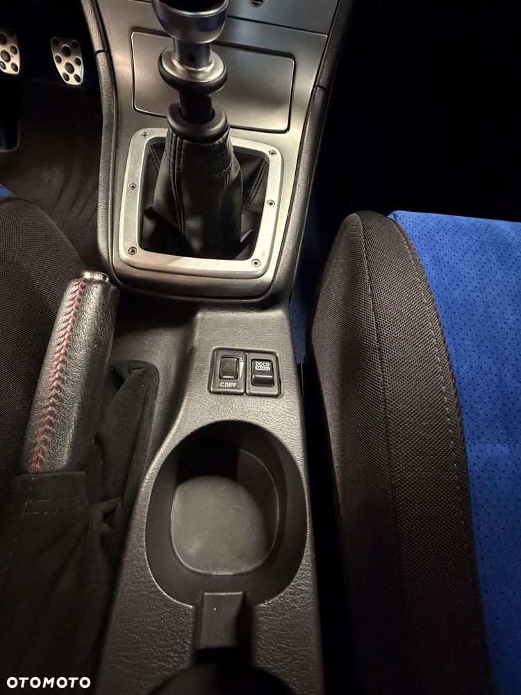 Subaru Impreza WRX STI - 27