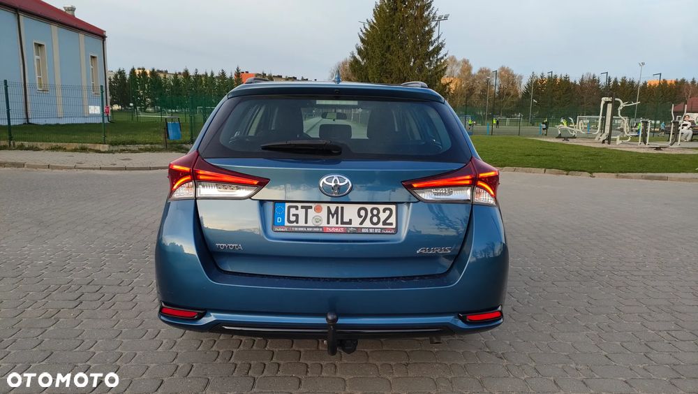 Toyota Auris 1.33 Dual-VVT-i Comfort - 4