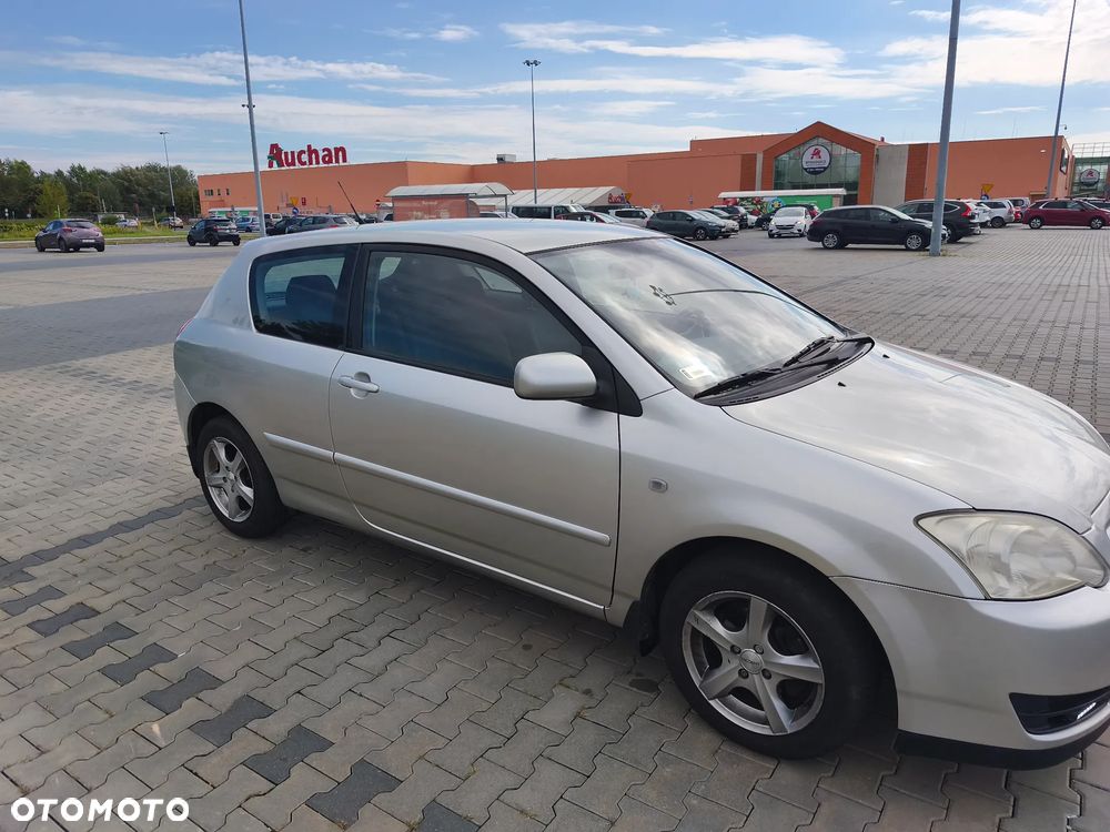 Toyota Corolla 1.4 VVT-i Dynamic - 2