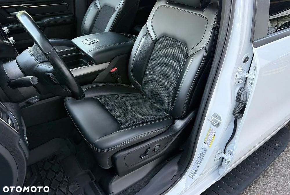 RAM 1500 Crew Cab Limited - 8