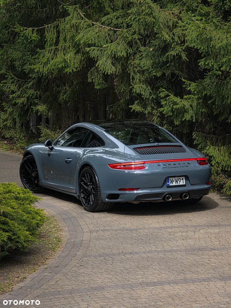 Porsche 911 Carrera 4 GTS PDK - 5