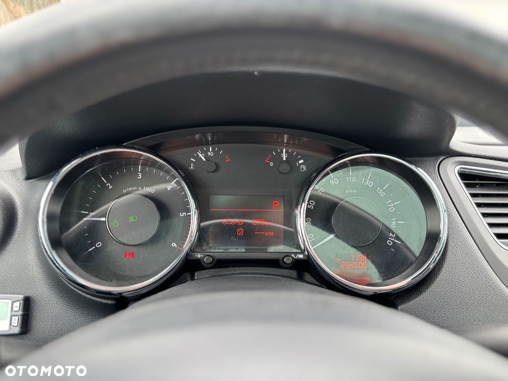 Peugeot 5008 HDI FAP 165 Automatik Premium - 12