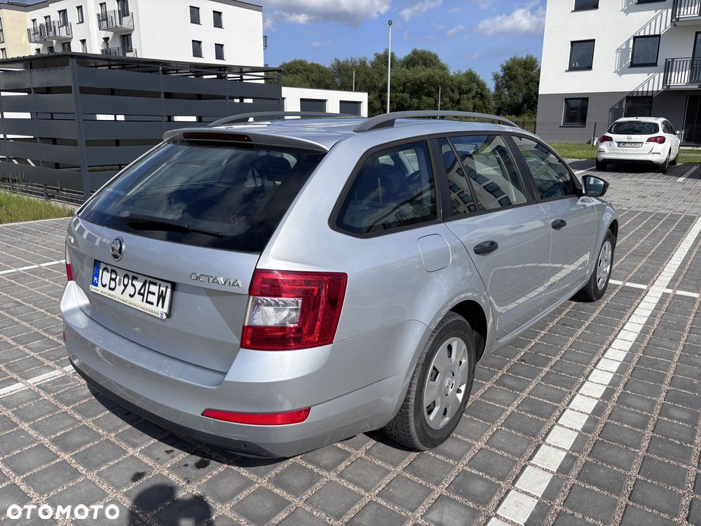 Skoda Octavia - 2