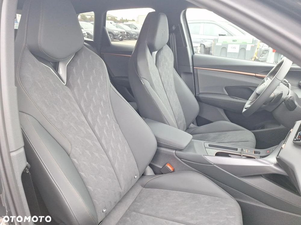 Cupra Terramar 1.5 eTSI mHEV DSG - 17