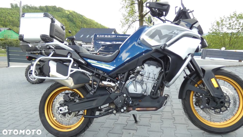 CFMoto 800MT Touring - 8