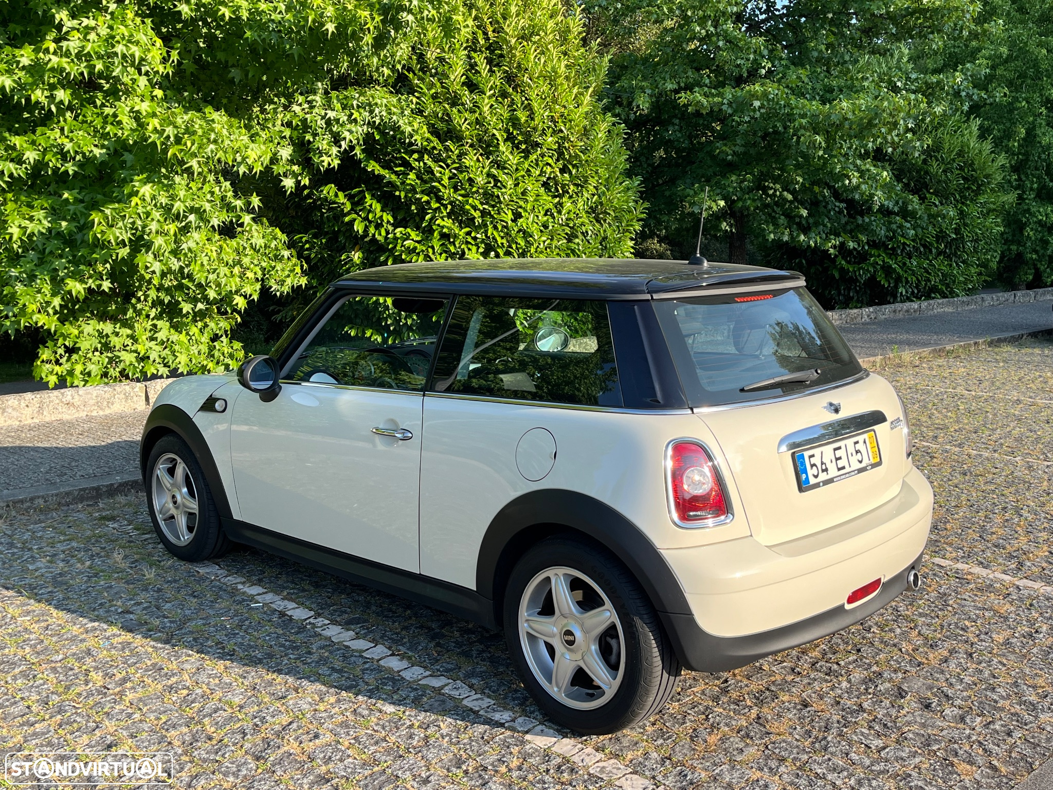 MINI 3 Portas Cooper D - 11