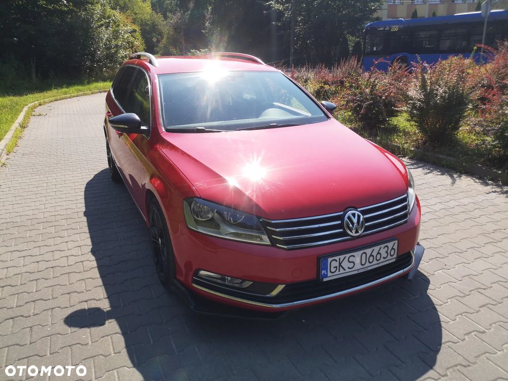 Volkswagen Passat - 12
