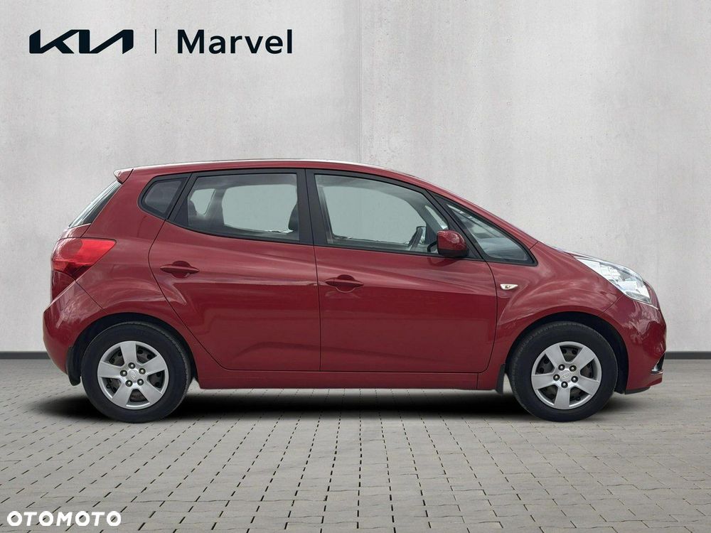 Kia Venga - 7