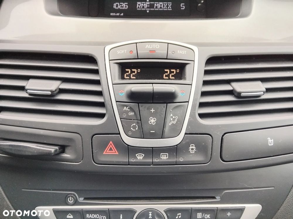 Renault Laguna ENERGY dCi 130 FAP Start-Stop Limited - 16