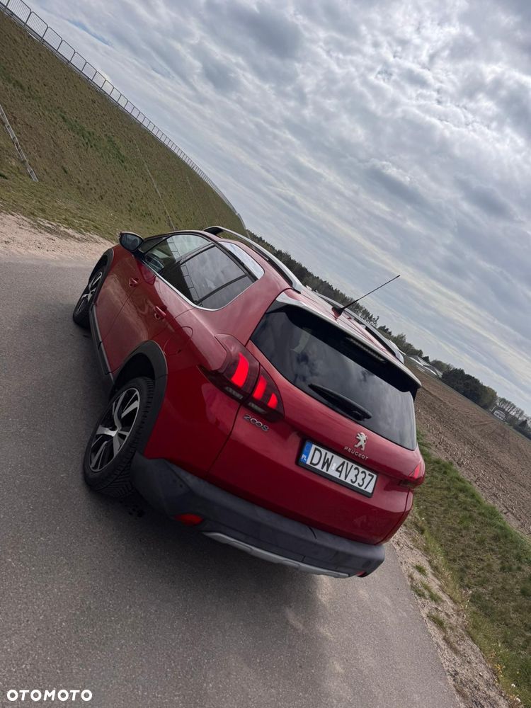 Peugeot 2008 1.2 Pure Tech Allure S&S EAT6 - 3
