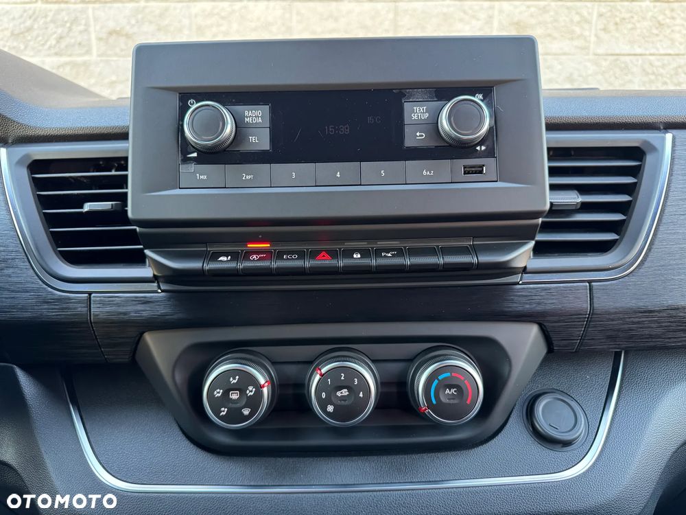 Renault Trafic 2.0 dCi - 14