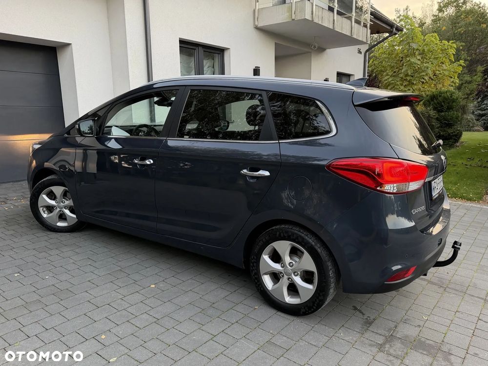 Kia Carens 1.6 GDI L 7os - 25