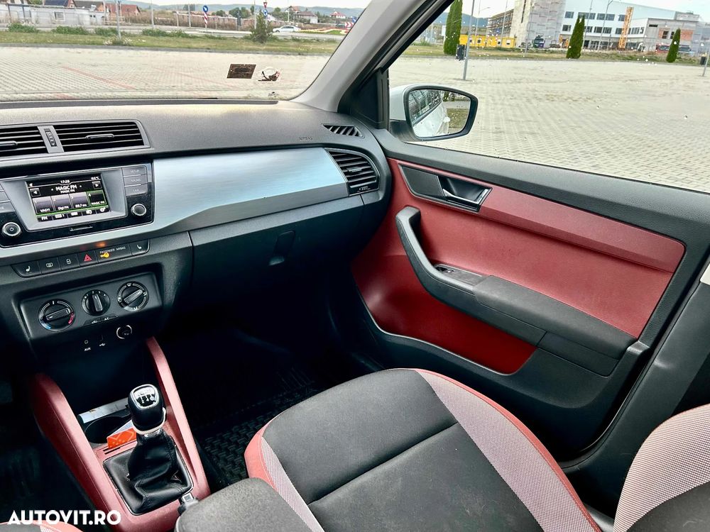 Skoda Fabia 1.0 MPI Style - 8