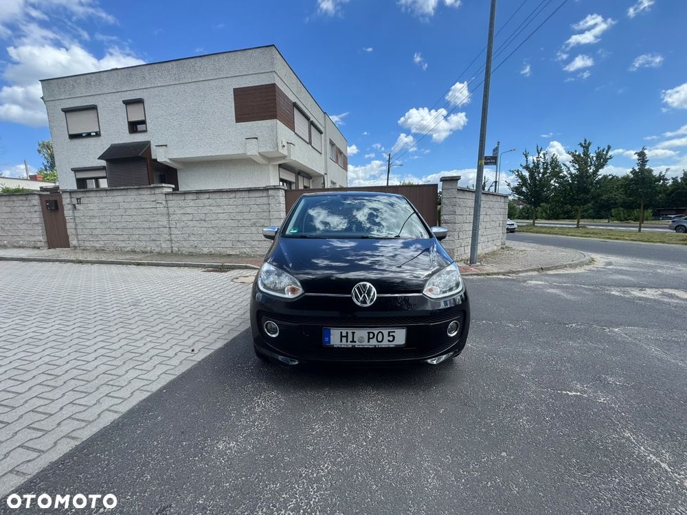 Volkswagen up! black - 17
