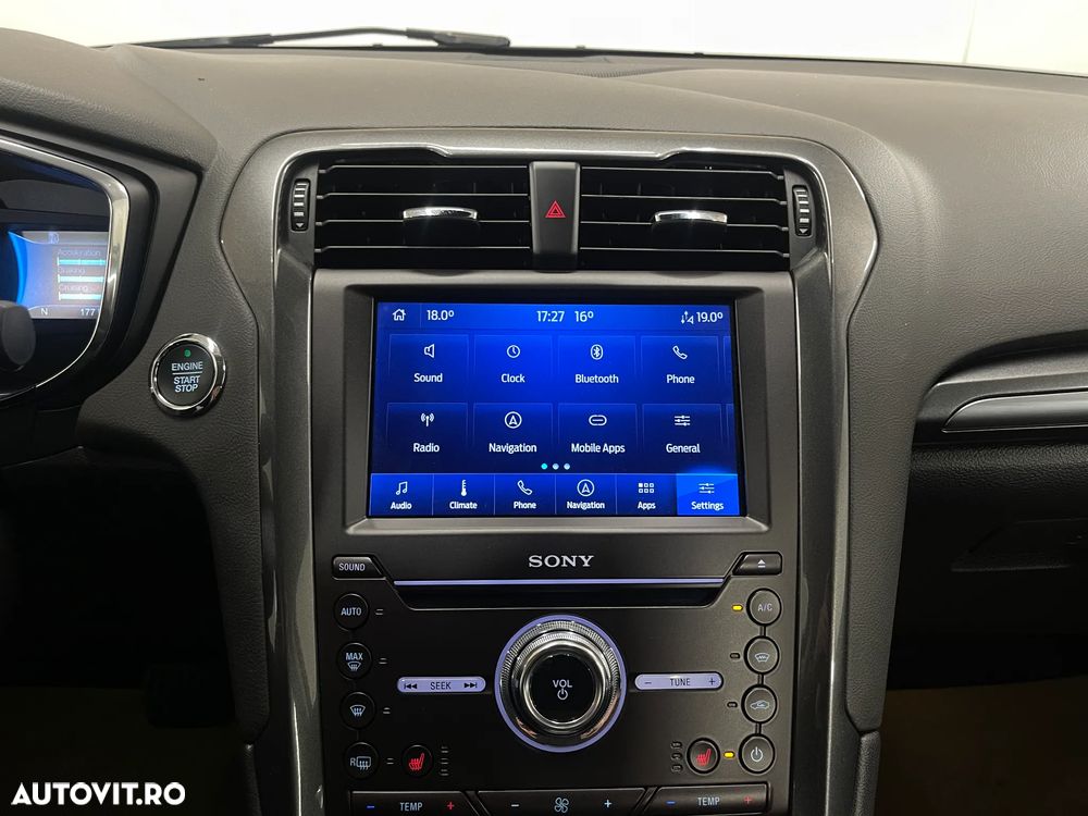 Ford Mondeo 2.0 HEV Titanium - 16