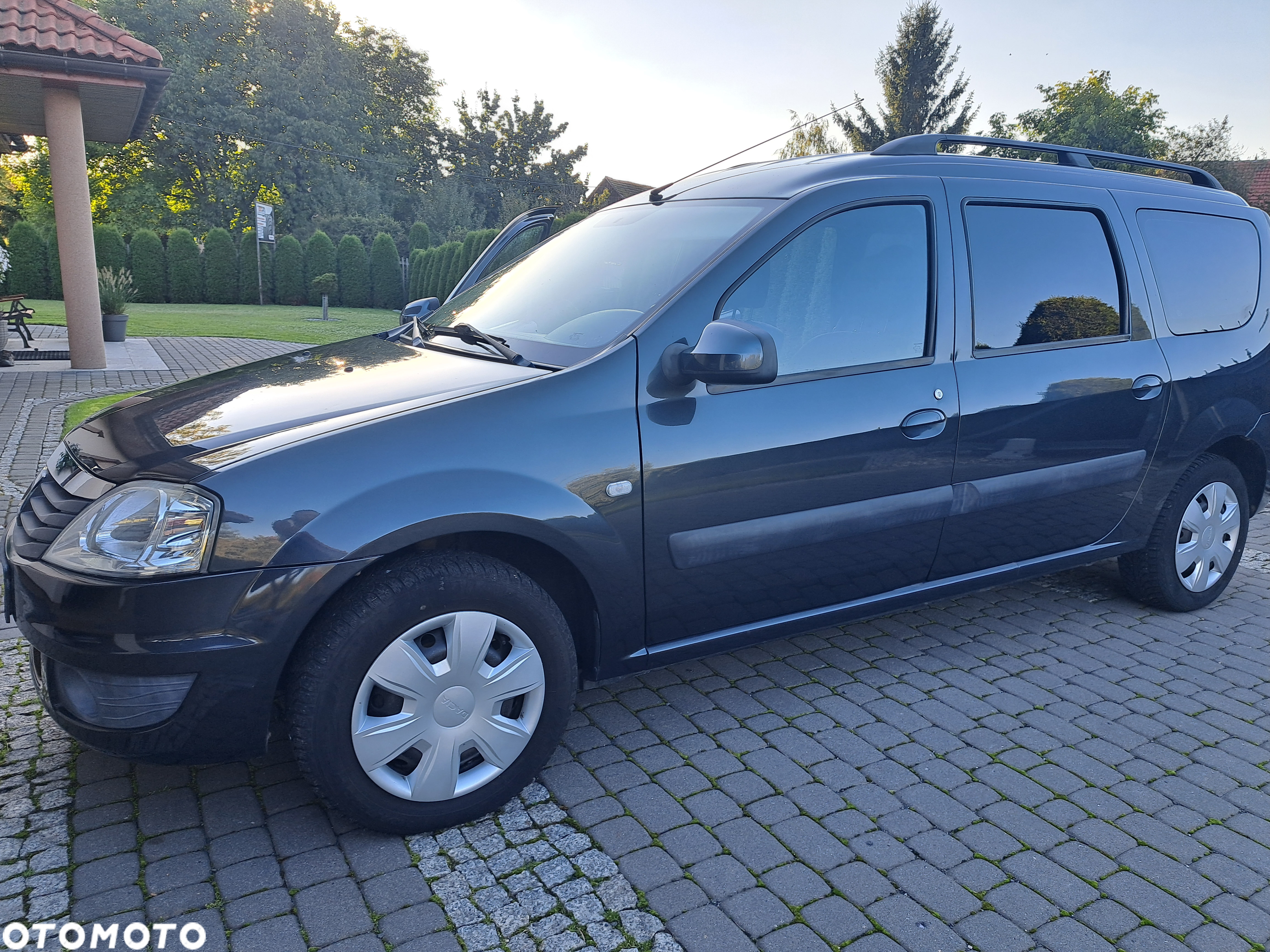 Dacia Logan MCV 1.6 16V Laureate - 23