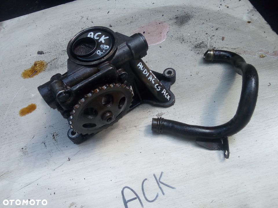 Audi A6 C5  Passat b5 pompa oleju smok  2,8 V6 ACK - 1