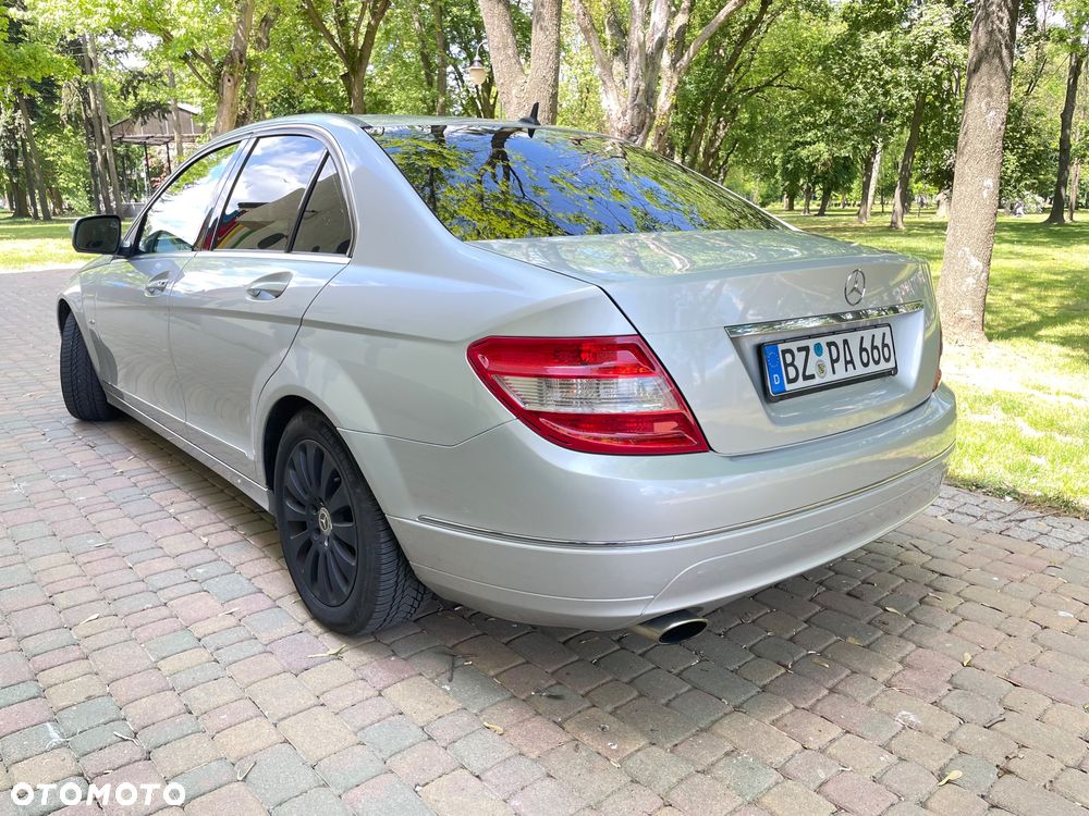 Mercedes-Benz Klasa C 200 Kompressor Avantgarde - 4