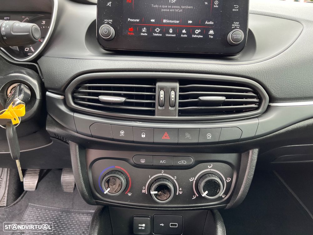 Fiat Tipo Station Wagon 1.3 M-Jet Mirror - 32