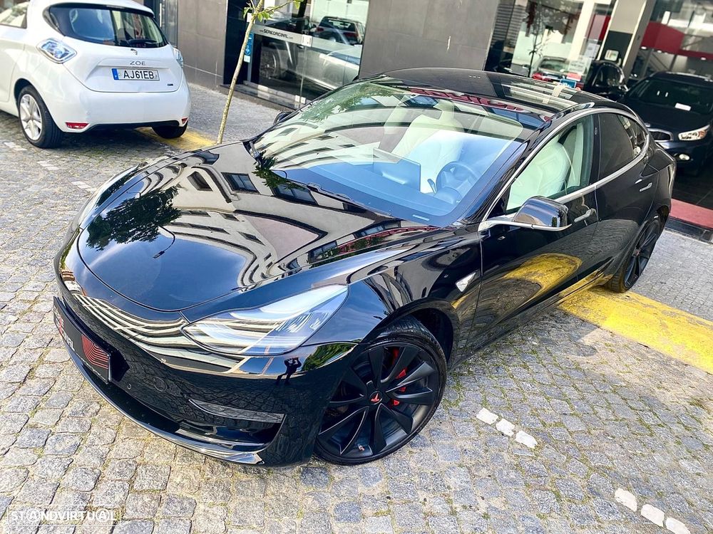 Tesla Model 3 Standard Range Plus RWD - 2