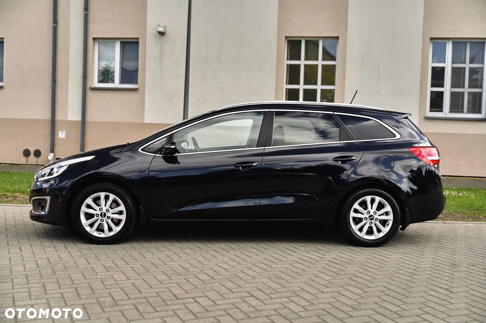Kia Ceed 1.6 CRDi L Business Line - 10