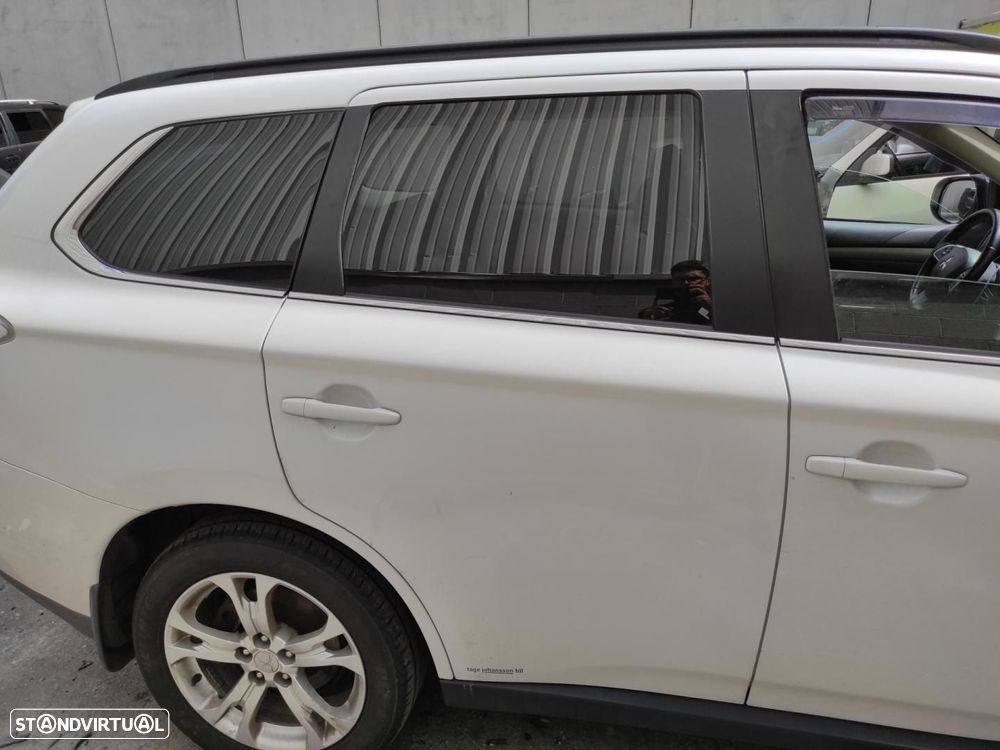 PORTA TRASEIRA DIREITA MITSUBISHI OUTLANDER GF0GG0 - 1