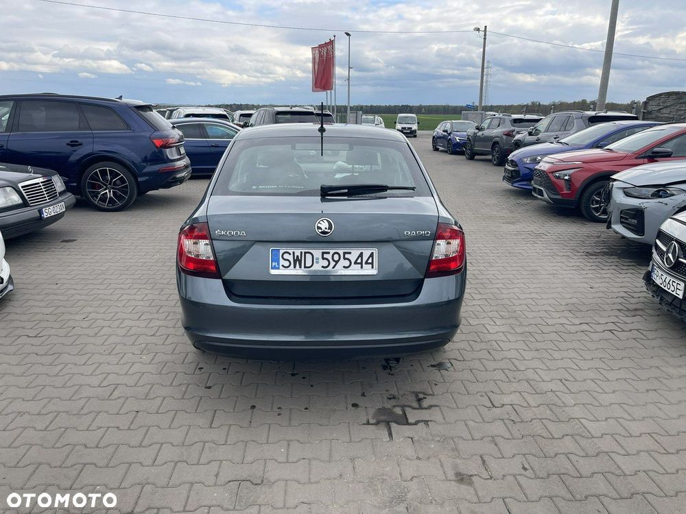 Skoda RAPID Spb 1.0 TSI Ambition - 5