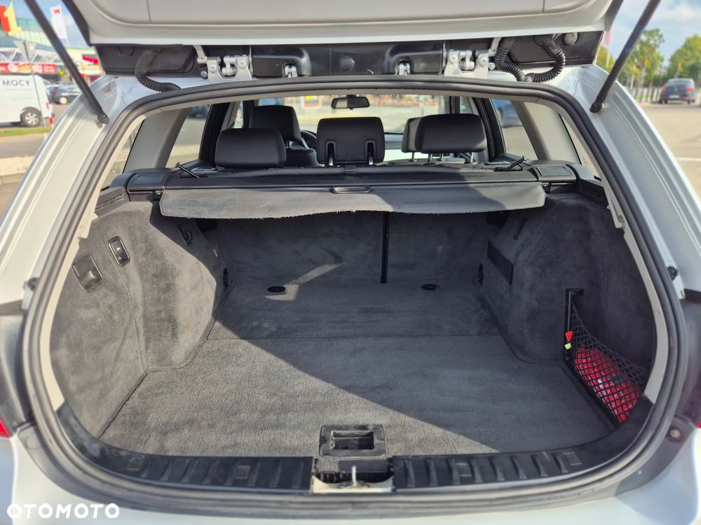 BMW Seria 3 - 26