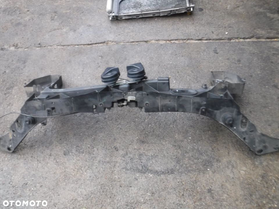 Renault Clio III 3 pas przod wzmocnienie czolowe - 2