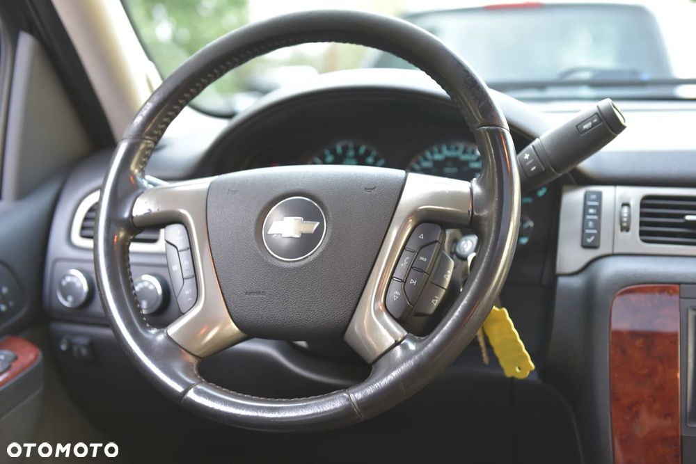 Chevrolet Avalanche - 24