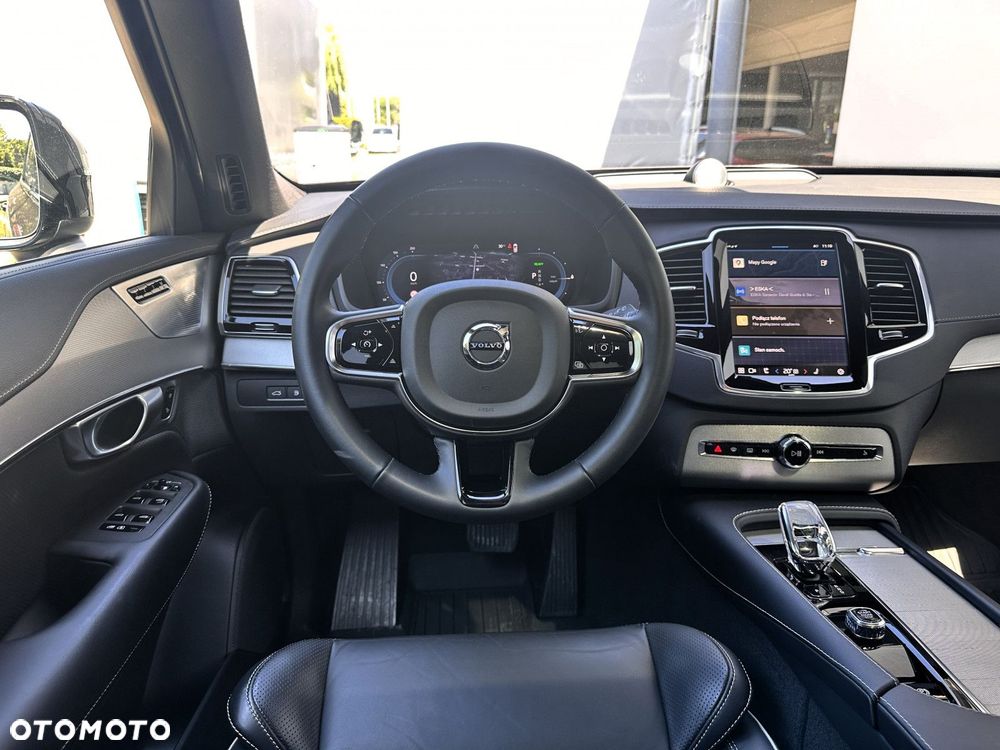 Volvo XC 90 - 22
