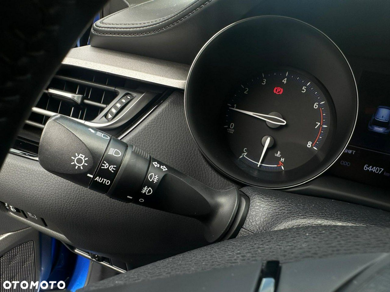 Toyota C-HR 1.2 T Comfort - 23