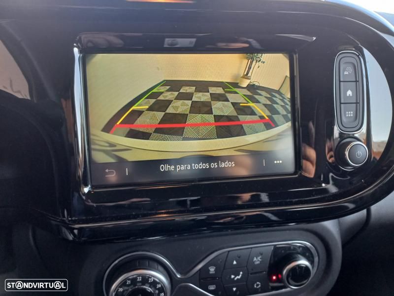 Renault Twingo - 12