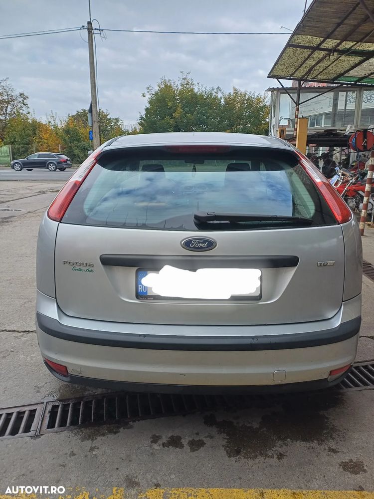 Ford Focus - 6