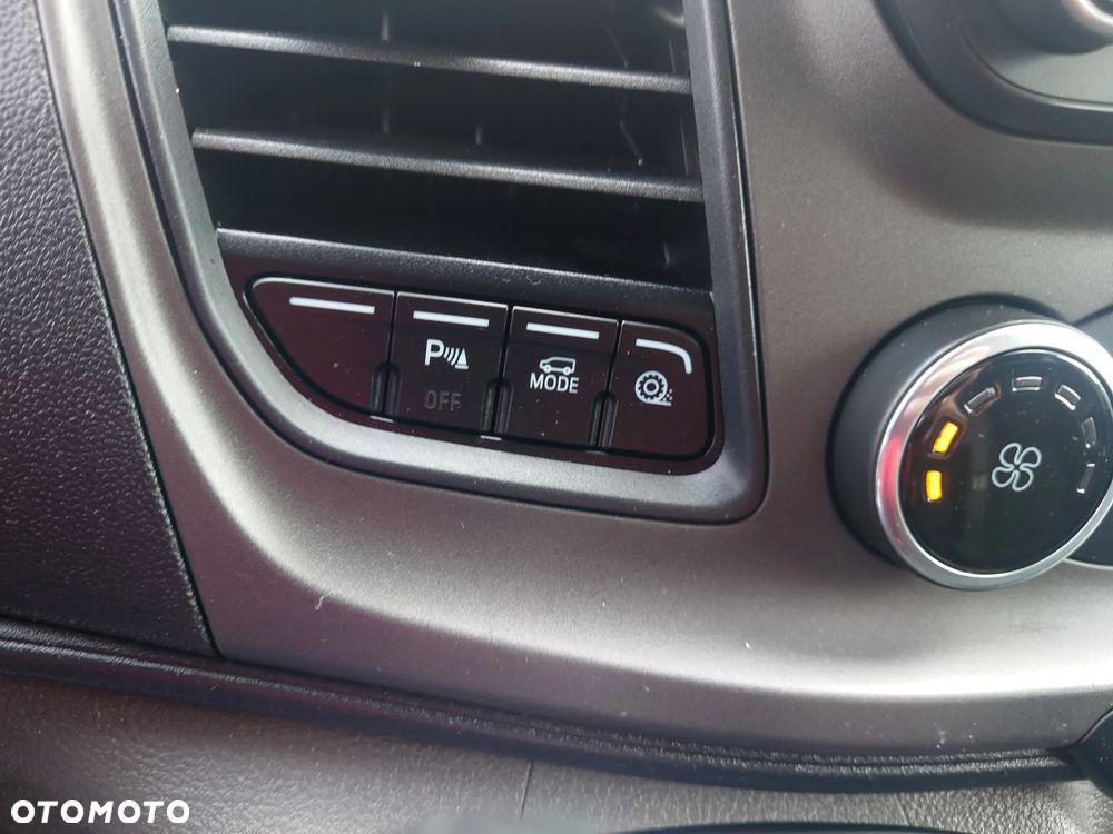 Ford Transit Custom 290 L2H1 Limited - 10