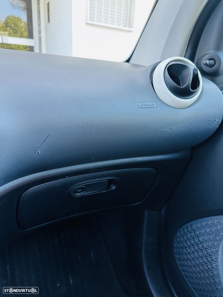 Smart ForTwo Coupé Standard - 17