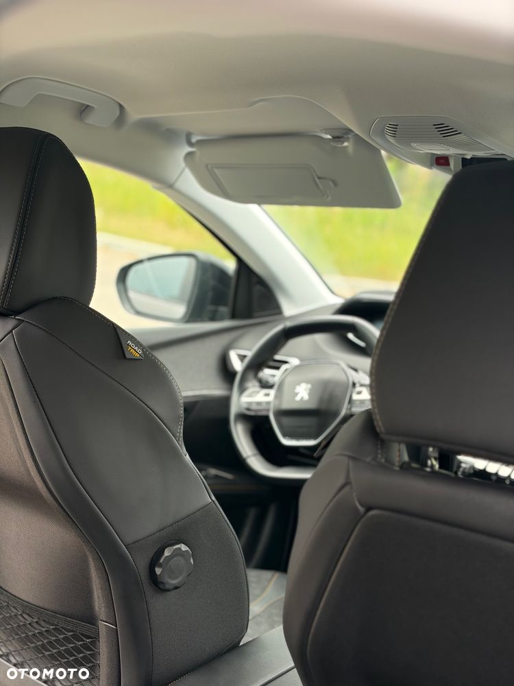 Peugeot 3008 1.6 PureTech Hybrid PHEV Road Trip S&S EAT8 - 20